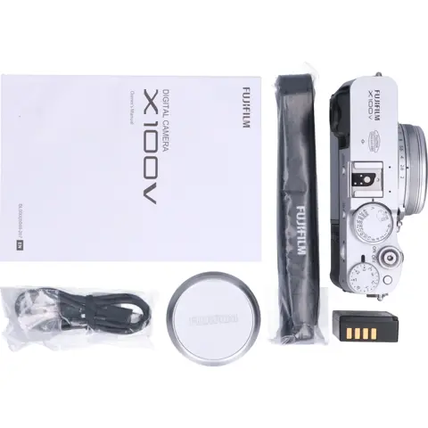 Tweedehands Fujifilm X100V Silver CM1567