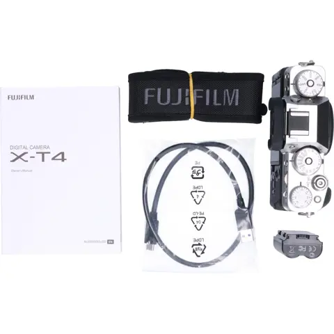 Tweedehands Fujifilm X-T4 Body Zilver CM1049