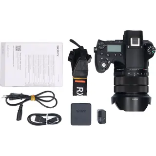 Tweedehands Sony DSC-RX10 III CM1302