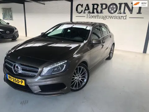 Mercedes-Benz A-klasse 180 Prestige 2013 AMG Pakket Navi Xenon Vol