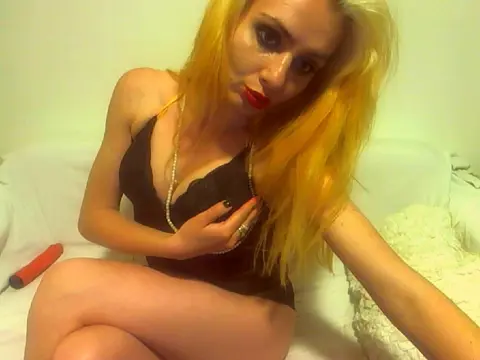 AmberWet #Amsterdam Ik ben jouw bloemetje die graag nat \