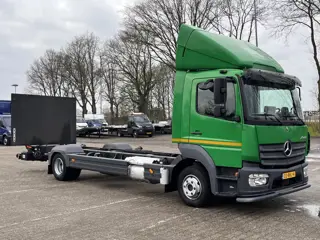 Mercedes-Benz Atego 1018 Euro 6 Automaat Laadklep 1500kg Totaal 10500kg Ideaal Voor ombouw naar Auto