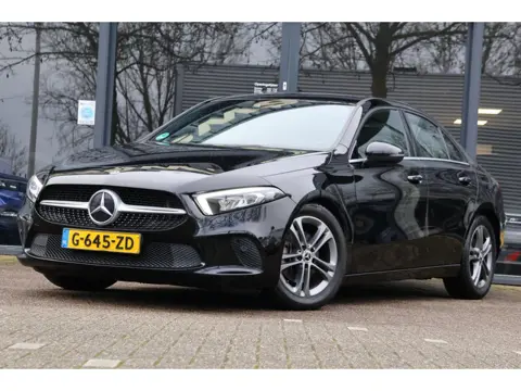 Mercedes-Benz A-klasse 200 Launch Edition Premium|VERKOCHT!!