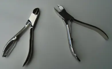 NAGELKNIPPER NAGELSCHAAR NIEUW