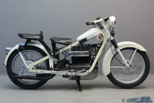 Nimbus 1952 746cc 4 cyl OHC 3404