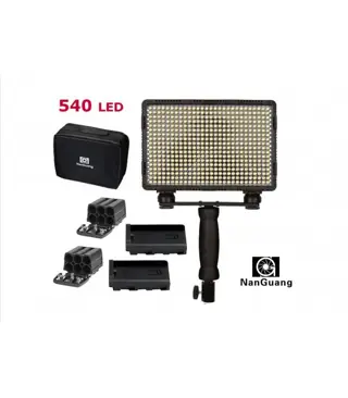 Tweedehands NanGuang LED Studio Light CN-5400XPRO Bi-color CM0470