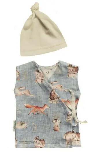 Prematurenhemdje en mutsje