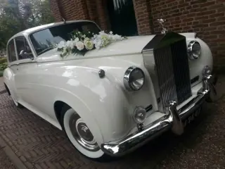 Witte Rolls-Royce Silver Cloud I huren als trouwauto