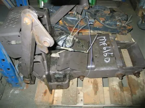 Hitch Pick-up hitch Massey Ferguson