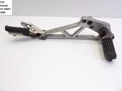 RECHTER SCHETSPLAAT Honda VF 1000 F 1984 - 1988