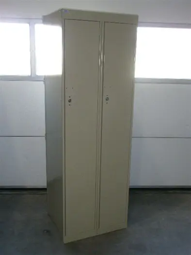 1xGarderobekast 2-deur 180x60