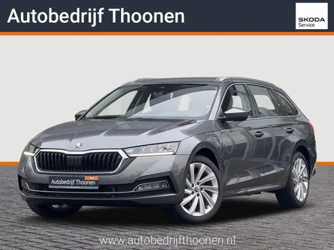 Škoda Octavia Combi 1.4 TSI iV PHEV Style | Camera | LED | 18"
