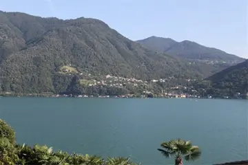 Chalet aan het Luganomeer in Porlezza