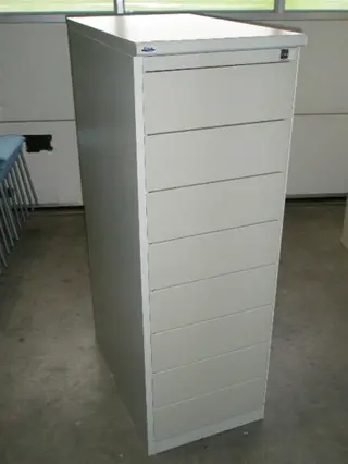 *1x 8-ladenkast Drentea