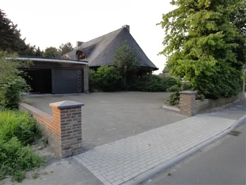 Pilaar / pilaster hoedjes paalmutsen en afdekmuurplaten