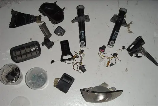 Diverse assessoires voor de Audi A6 (6 liter uit 1994)