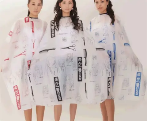Kapper cape 3 kleuren.Japanse / KAPPER SPULLEN KAPSALON
