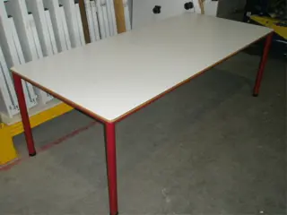 1x Tafel B220xD100cm.