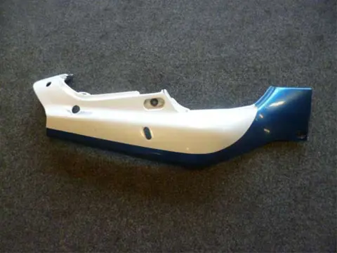 RECHTER ACHTERKANT Suzuki GSX R 750 1992 - 1993