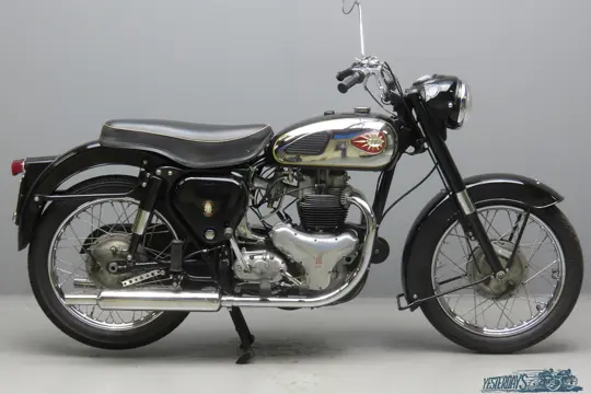 BSA 1957 A10 646cc 2 cyl ohv  3104