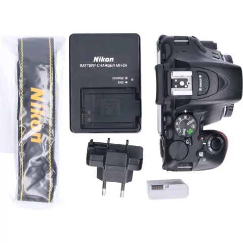 Tweedehands Nikon D5600 Body Zwart CM2267