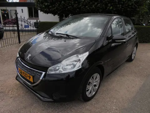Peugeot 208 1.0 VTi Active **KEURIGE AUTO**120.000 org.km.**5-DEURS**APK 1-2026**
