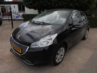Peugeot 208 1.0 VTi Active **KEURIGE AUTO**120.000 org.km.**5-DEURS**APK 1-2026**