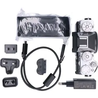 Tweedehands Fujifilm X-T5 Body Silver CM2276