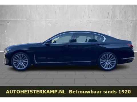 BMW 7 Serie 730d 286 PK ACC Head-Up Trekhaak Massage Soft Close 20 Inch