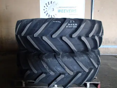MICHELIN 20.8R38
