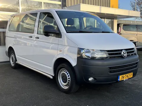 Volkswagen Transporter Kombi 8-persoons 2.0 TDI DSG Automaat L1H1 BTW en BPM vrij Airco Cruise contr