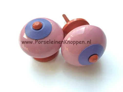 Schattig kastknopje en deurknopje voor de kinderkamer kast