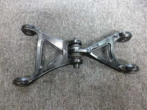 DRAAGARM BMW K 1300 S 2008 - 2013