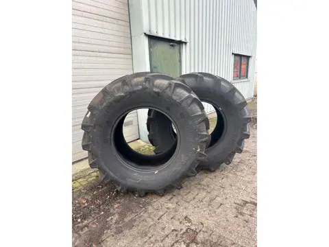 taurus 600/70R30 POINT HP