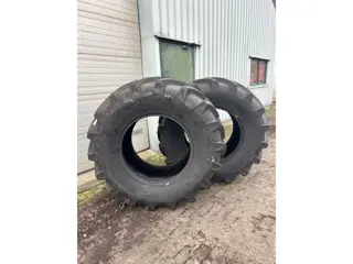 taurus 600/70R30 POINT HP