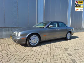 Jaguar XJ 4.2 Super V8 -396 pk - origineel NL geleverd