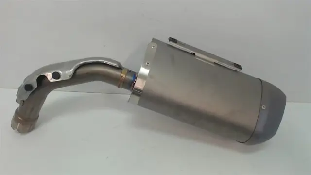 UITLAAT Yamaha YZF R1 2009 - 2010