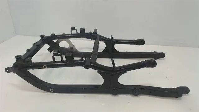 ACHTER SUBFRAME Suzuki GSX R 1300 Hayabusa 1998 - 2007