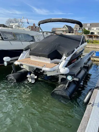 Bootliften boot lift boatlifts drijvende bootliften