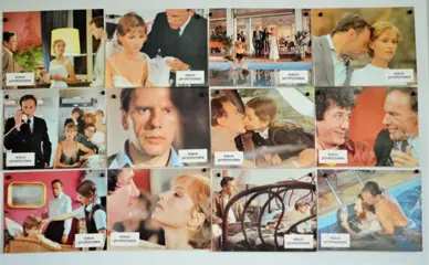 EAUX PROFONDES lobbycard set.