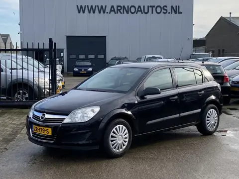 Opel Astra 1.4 Selection 5-DEURS, LEES TEKST, AIRCO, ELEK-RAMEN, RADIO-CD-MP3, CENT-GRENDELING