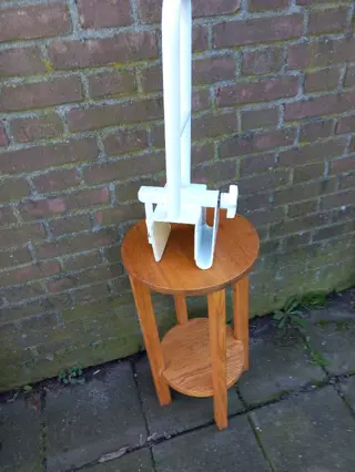 Badinstap beugel -is een handig hulpmiddel als je meer moeite ondervindt bij het in en/of uit stappe