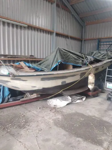 Stalen Helderse geklonken sloep van 6.70m