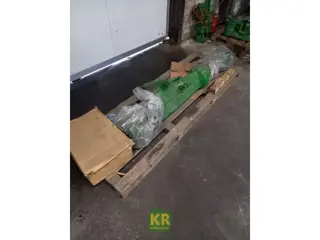 John Deere Carraro-Achteras-7000serie-29610