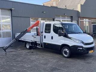 Iveco Daily 35C17 3.0 410 170PK Automaat Palfinger Laadkraan Airco Cruise controle Trekhaak 3500kg t