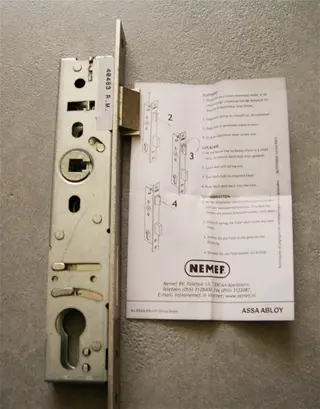 Nemef / Mauer smaldeur sloten