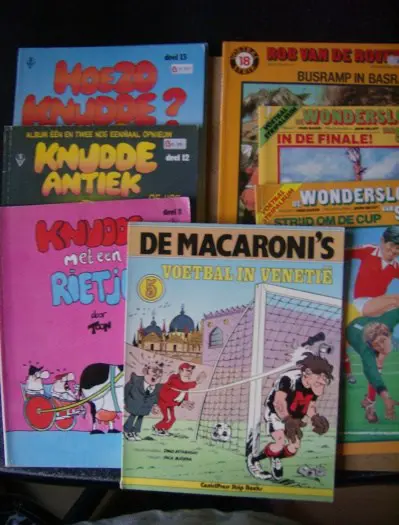 Voetbal stripboeken adv 1681