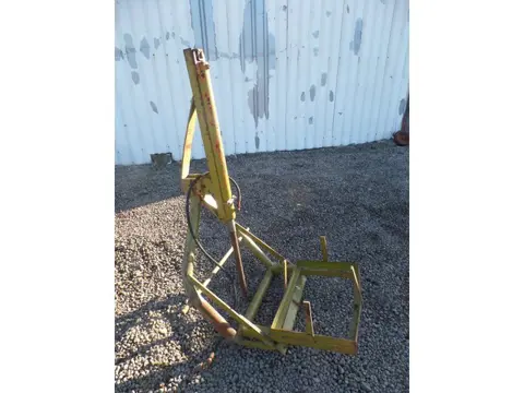 Onbekend Ponsmachine