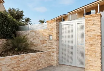 Muurdecoratie voor een sfeervolle mediterraanse stijl