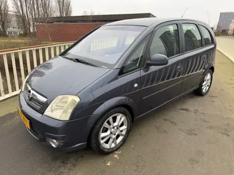 Opel Meriva 1.4-16V Cosmo (bj 2009)